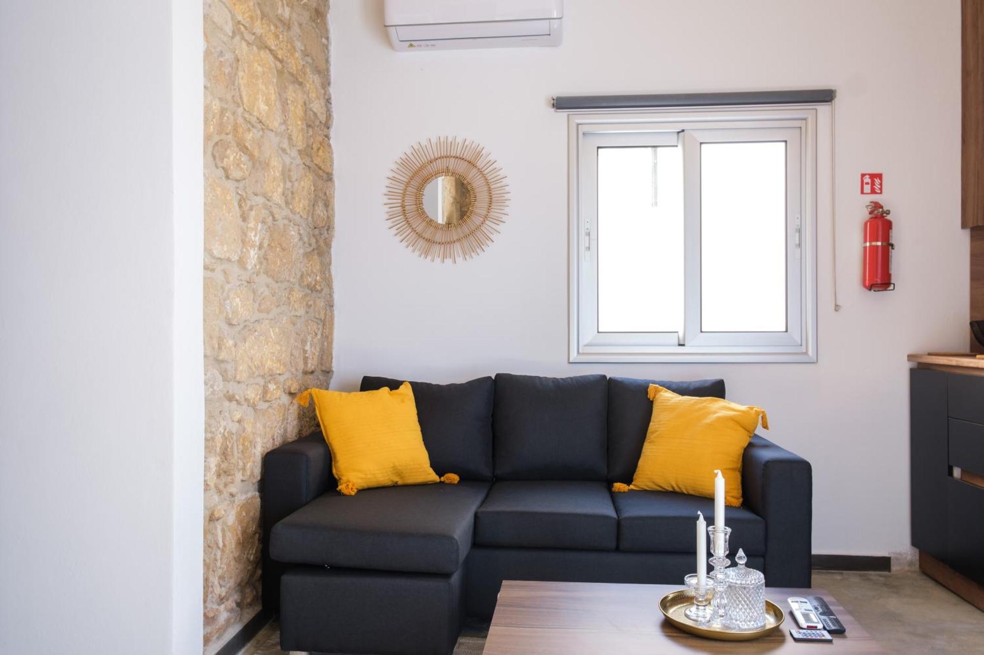 Paphos Royal Stay Luxury Homes חדר תמונה